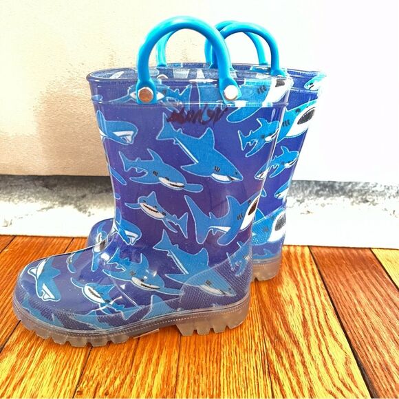Cruz Kiks Blue Shark Rubber Rainboots Size 7 - Picture 4 of 7